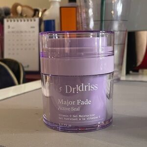 Major Fade Active Seal Vitamin C Gel Moisturizer - Lavender